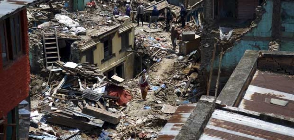 Vai a 66 o nº de mortos após novo forte terremoto no Nepal