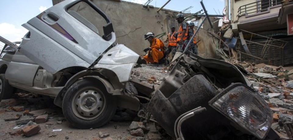 Novo terremoto no Nepal provoca pânico e deixa mortos