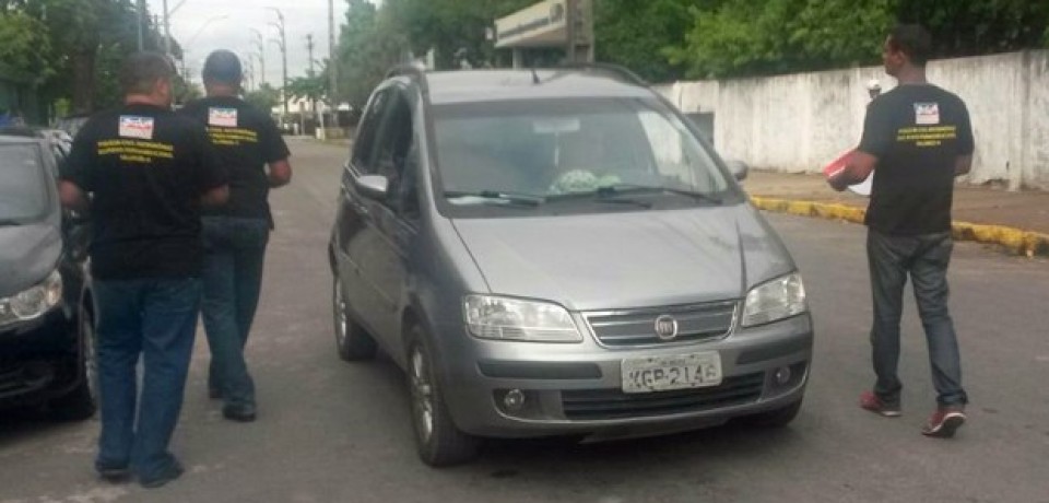 Em PE, Polícia Civil faz panfletagem durante paralisação de 24 horas