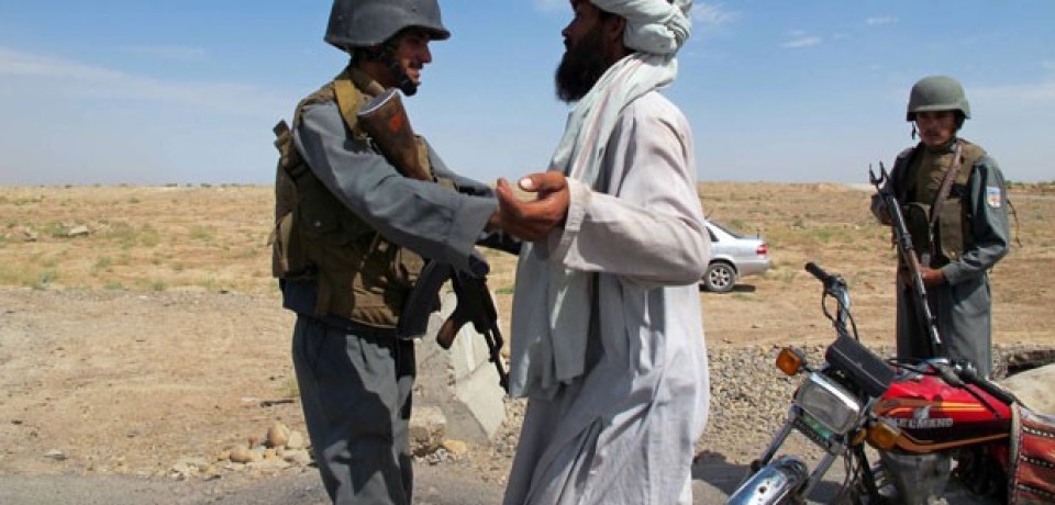 Talibã captura distrito em província de Helmand, no Afeganistão