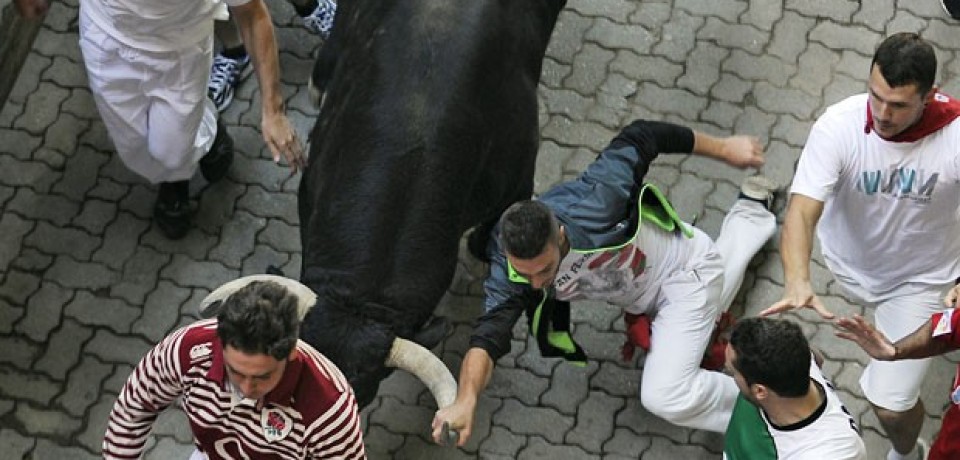 Festa de São Firmino encerra 3º dia com pelo menos dois feridos