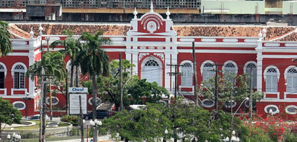 Escola de artes no Recife oferece mil vagas para música, teatro e dança