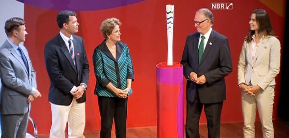 Dilma apresenta Tocha Olímpica dos Jogos Rio 2016