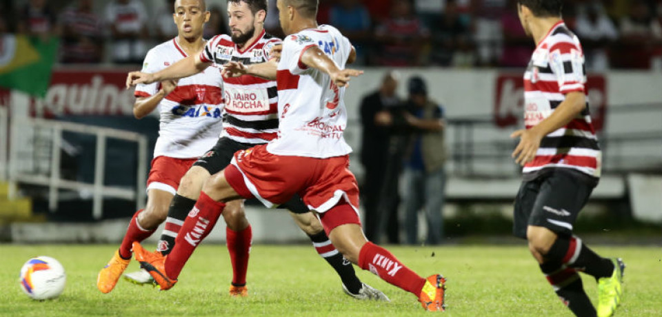 Santa Cruz vence a terceira seguida e chega ao décimo lugar