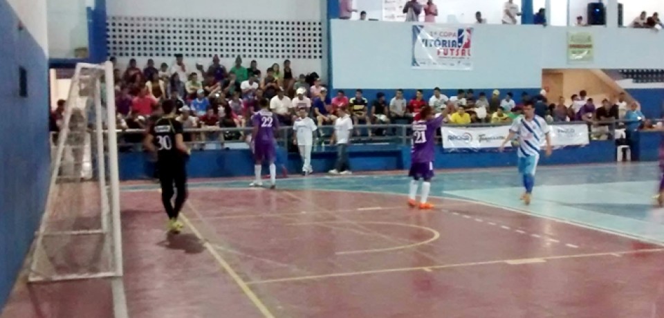 Amparo e Matriz vencem nesta quinta pela Copa Vitória de Futsal
