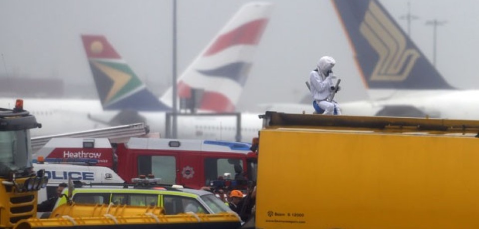 Aeroporto de Heathrow cancela voos após manifestantes invadirem pista