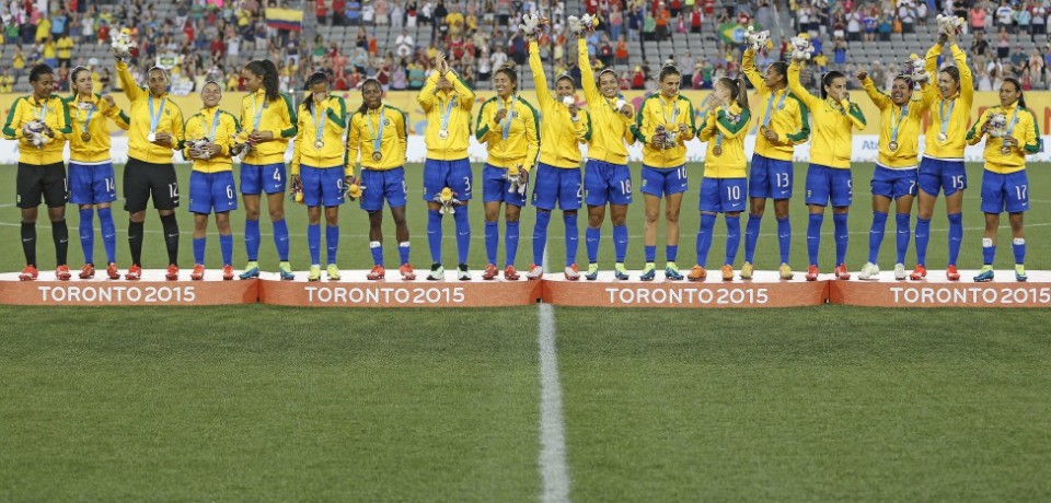 Seleção Feminina é medalha de ouro no Pan de Toronto
