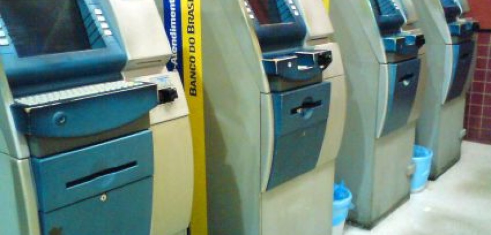 Caixas eletrônicos das estações de metrô do Recife são desativados