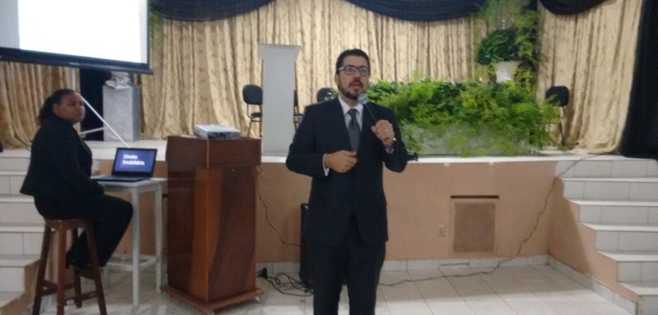 FACOL recepciona os novos alunos em aula inaugural