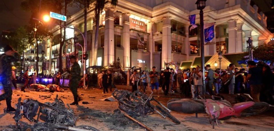 Chegada de turistas na Tailândia cai 17% após ataque a bomba