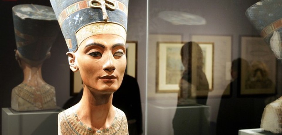 Tumba de Tutancâmon ‘é chave’ para desvendar mistério de Nefertiti