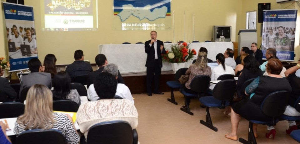 Pernambuco terá pacote de ações para a Educação