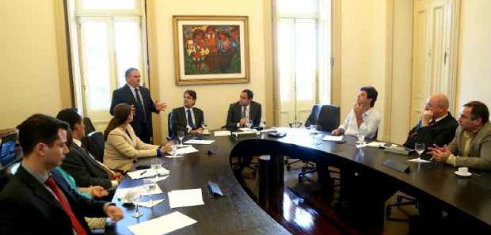 Rede estadual reforça esquema contra microcefalia no interior
