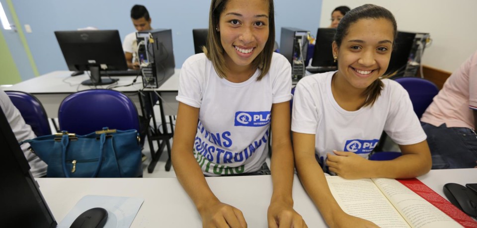 Projeto Jovens Construindo o Futuro abre inscrições para cursos gratuitos em Pernambuco