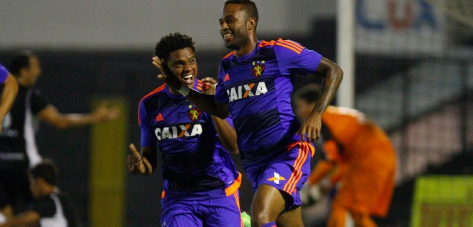 Na base da raça, Sport tem noite pouco inspirada, mas vence Central por 2 a 1 em Caruaru
