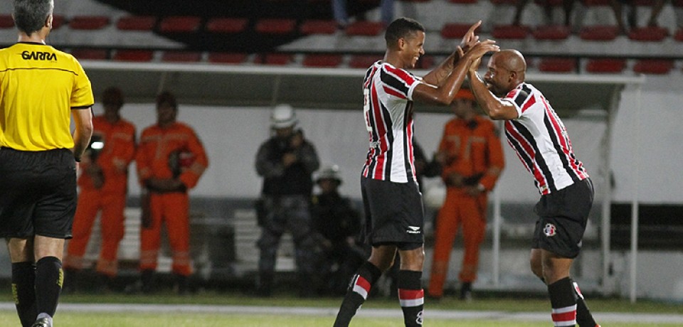 Santa Cruz vence o Confiança e encaminha classificação à próxima fase do Nordestão