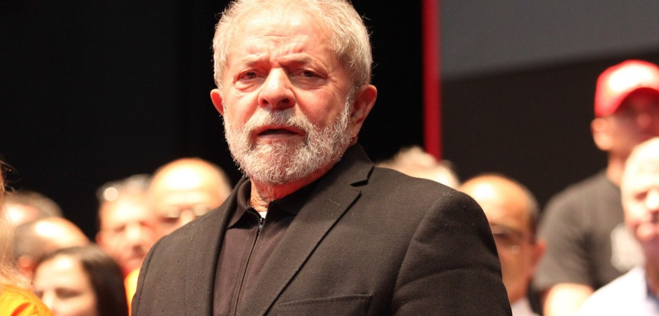 Ministério Público de SP pede a prisão preventiva do ex-presidente Lula