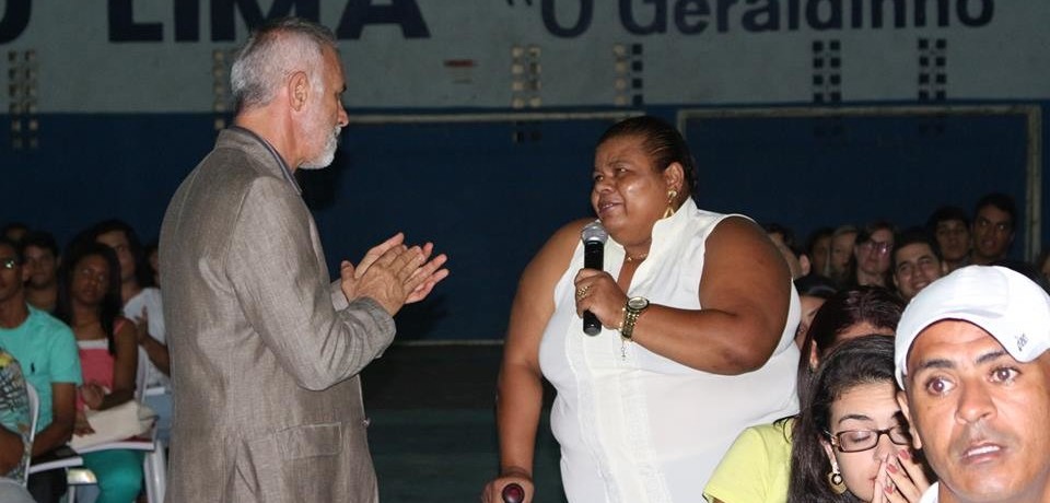 Estudante da FACOL realiza sonho em cursar ensino superior em Pedagogia