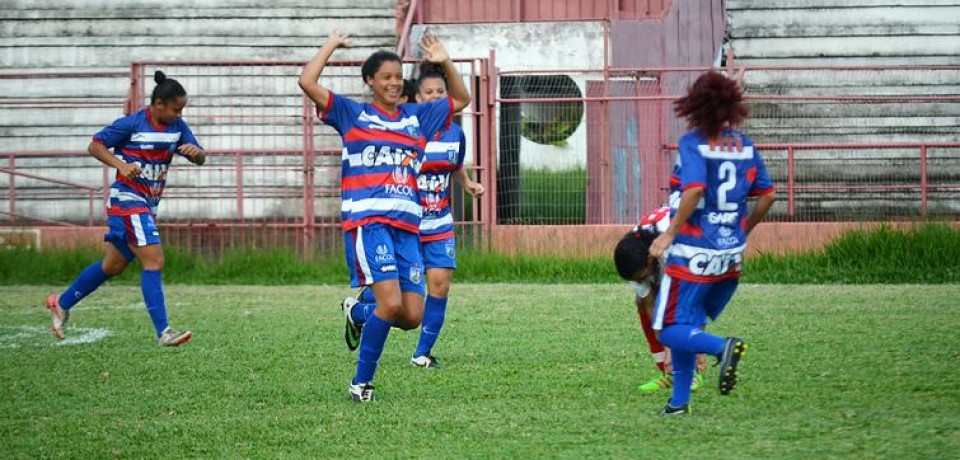 Com gol mais rápido da competicação, meninas do Vitória abrem vantagem sobre o Náutico na semifinal do Pernambucano
