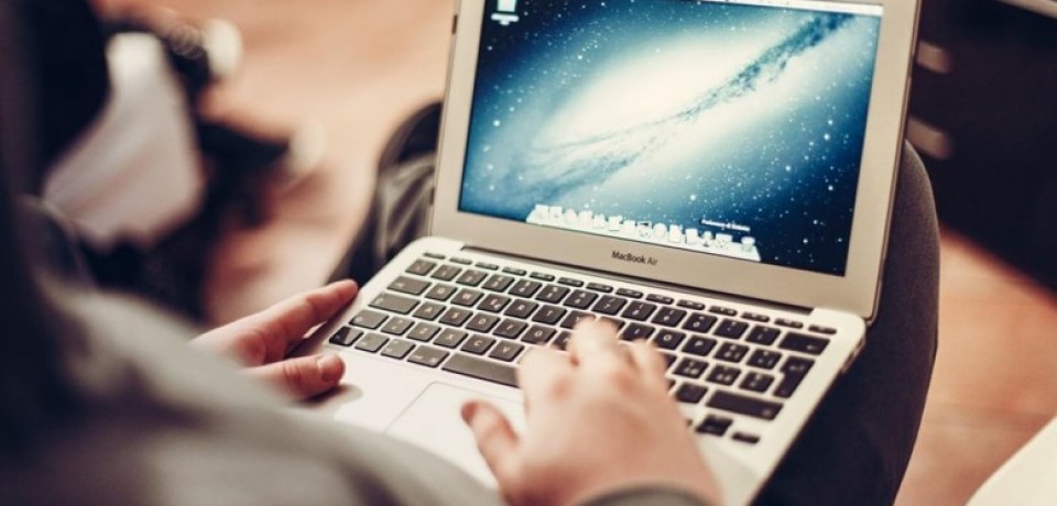 Anatel proíbe redução ou corte de internet fixa sem aviso ao consumidor