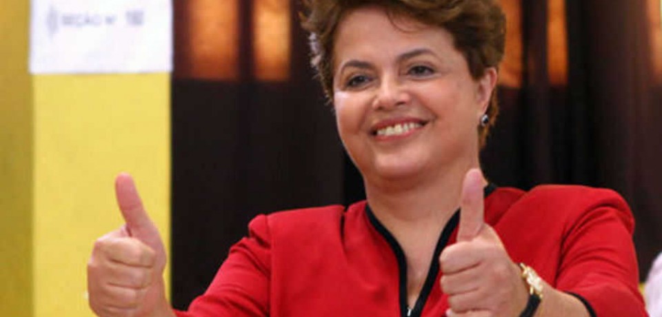 Decreto de Dilma permite uso de ‘nome social’ em crachás por servidores LGBT