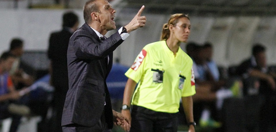 Mendes reconhece má atuação do Santa Cruz, porém valoriza classificação na Copa do Brasil