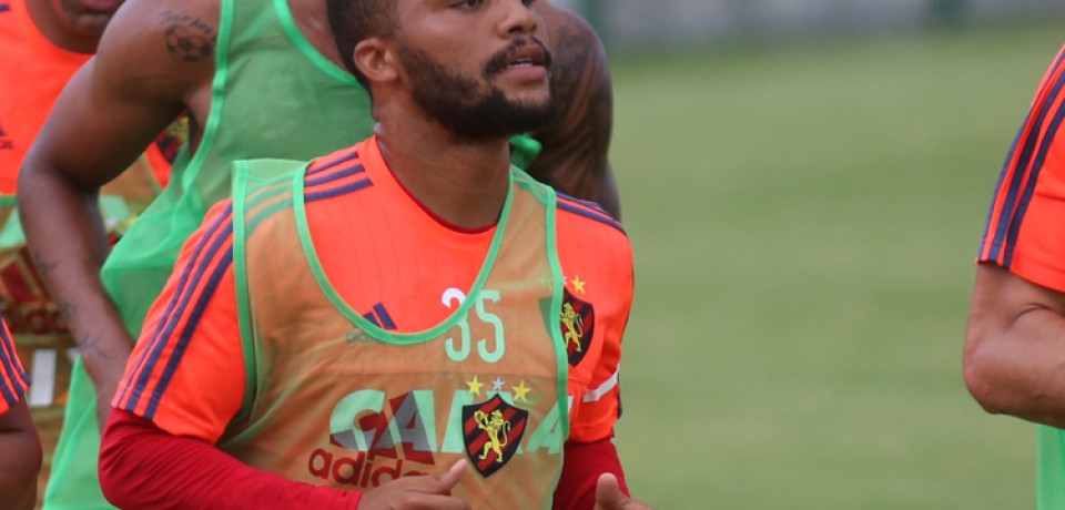 Apesar do Sport cumprir tabela, Samuel Xavier garante motivação para clássico contra o Santa