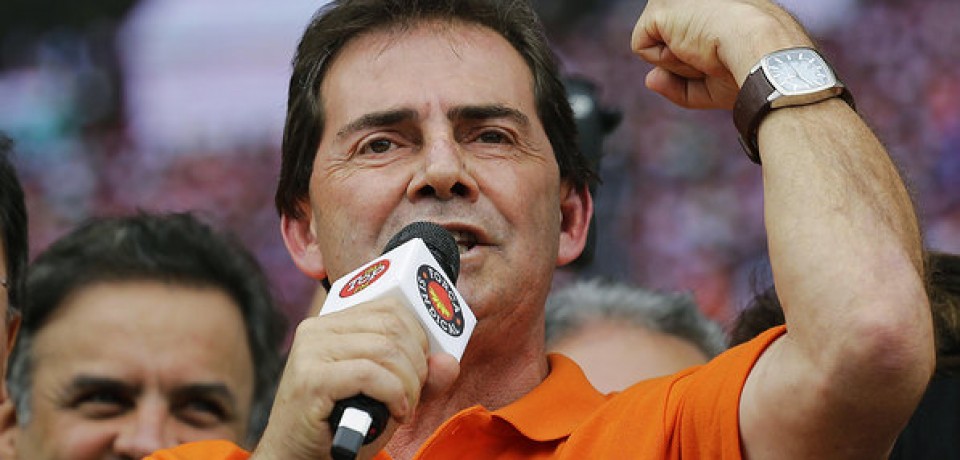 Deputado acusa governo de oferecer R$ 2 mi para voto contra impeachment