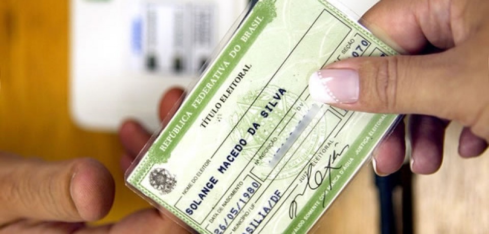 Eleitores têm até 4 de maio para transferência e regularização de título de eleitor