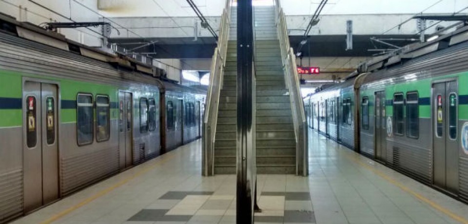 Metroviários decidem hoje se entram em greve a partir de segunda-feira