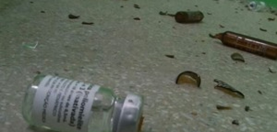 Vândalos barbarizam em posto de saúde na cidade de Campo Grande
