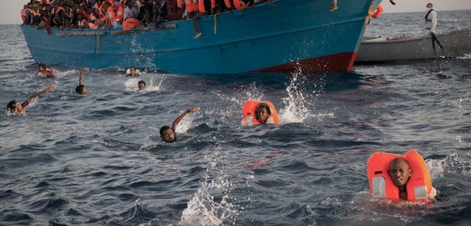 Itália resgata 6,5 mil migrantes no Mediterrâneo, entre eles gêmeos de 5 dias
