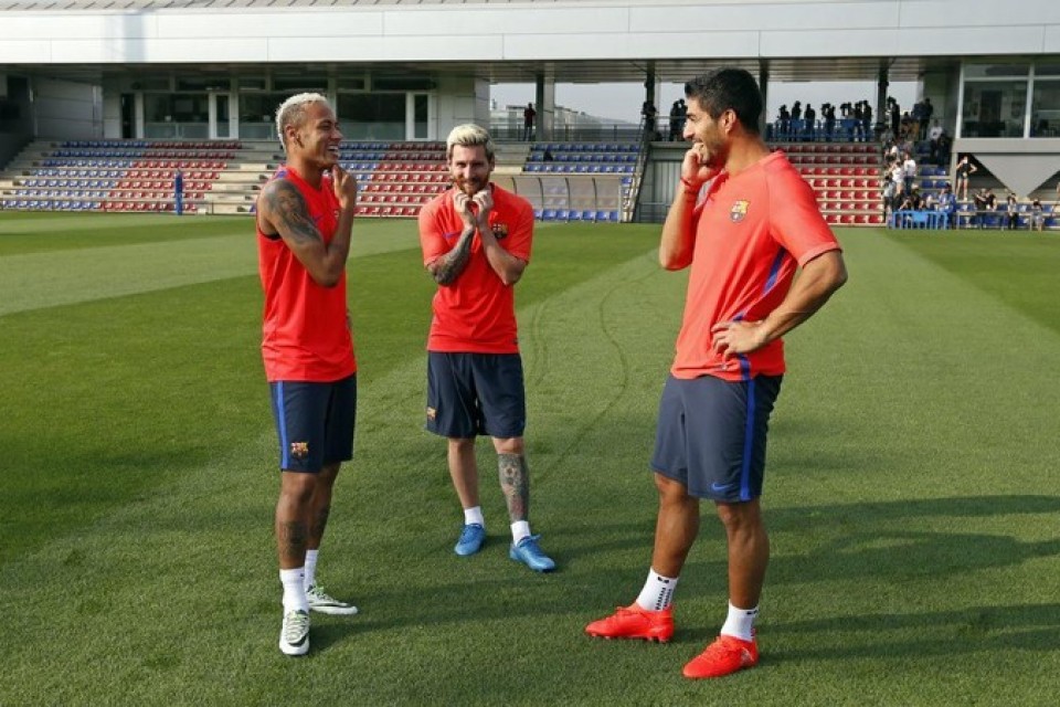 Unidos de novo: trio MSN treina junto pela primeira vez em quase 4 meses