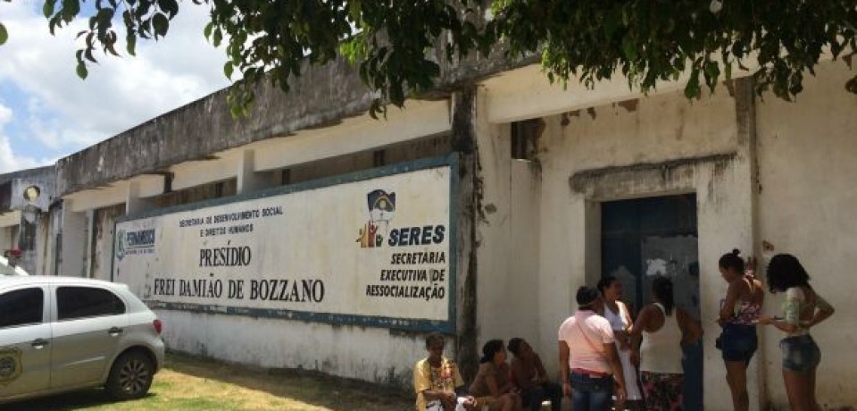 Briga entre detentos termina com tiroteio no Complexo do Curado