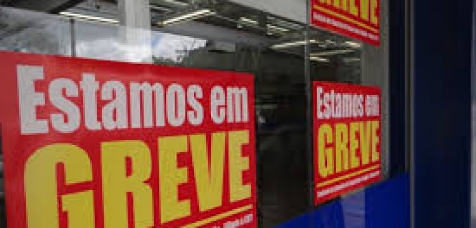 Bancários têm reunião nesta terça; veja como está a greve nos estados