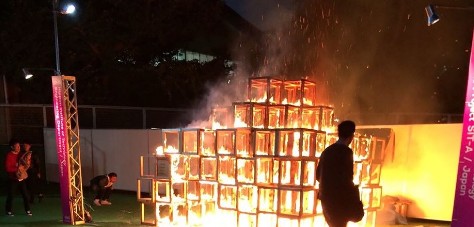 Criança morre queimada em festival de arte no Japão