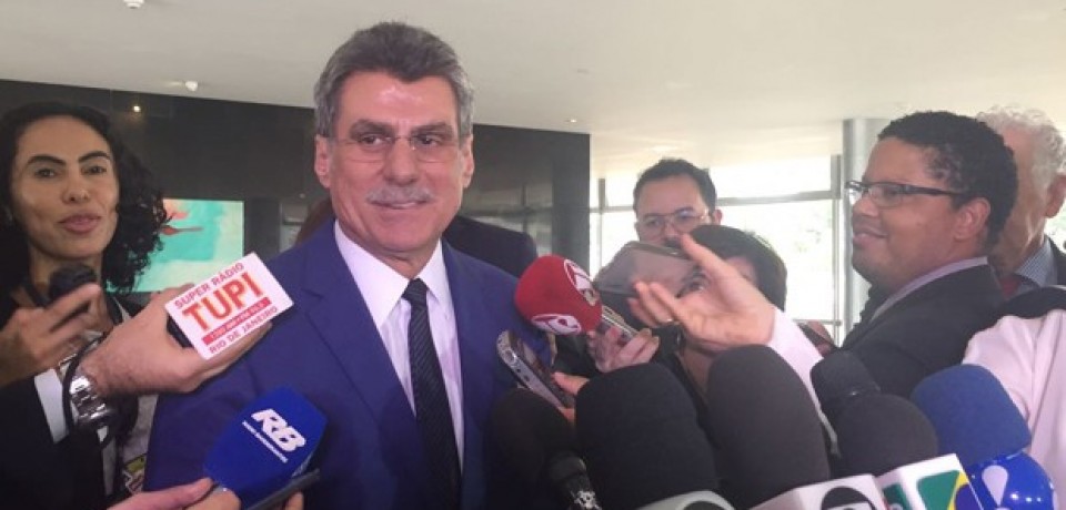 Jucá estima que PEC do teto deverá ser aprovada por até 65 votos